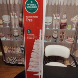 New 4 Foot White Pre-Lit Christmas Tree