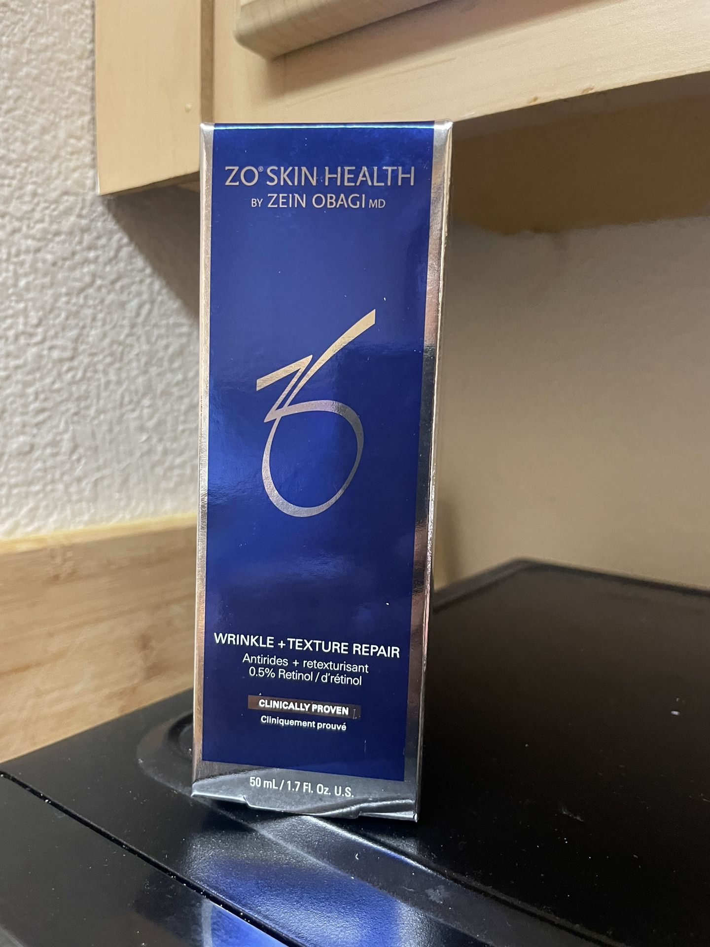 Zoe Skin Health Wrinkles +texture Repair.