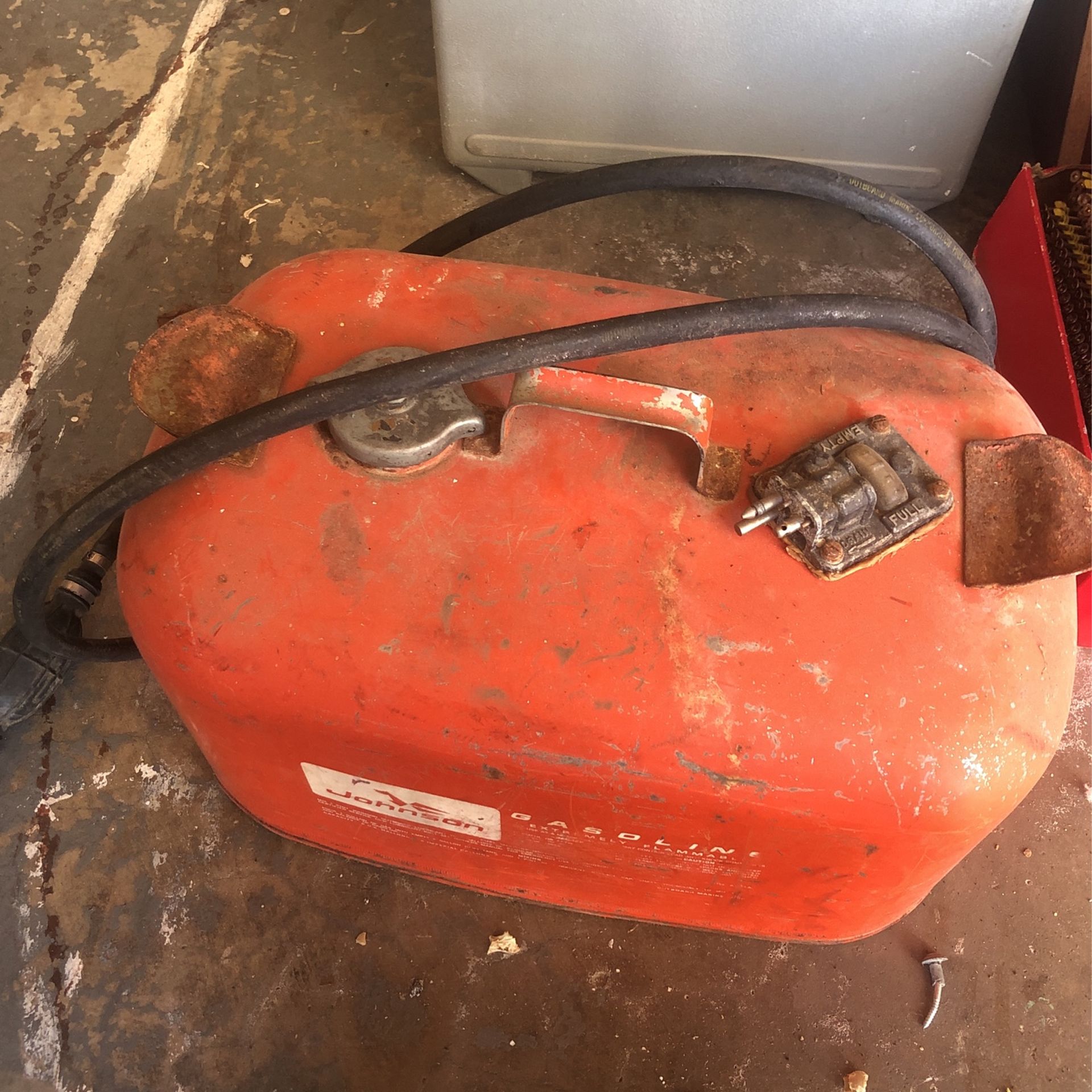 Boat Gas Can And Hose With Pump