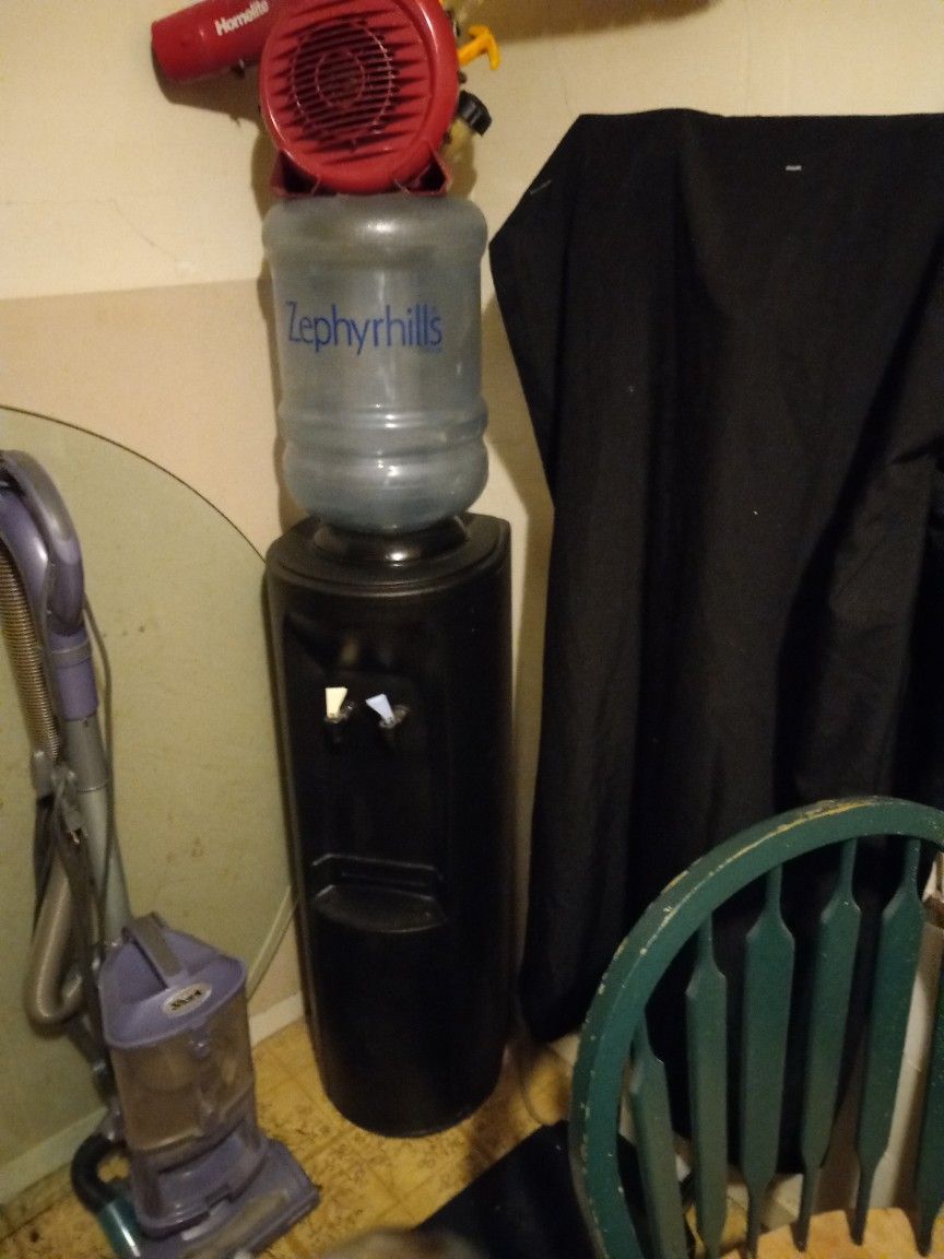 Water Cooler With Core Jug