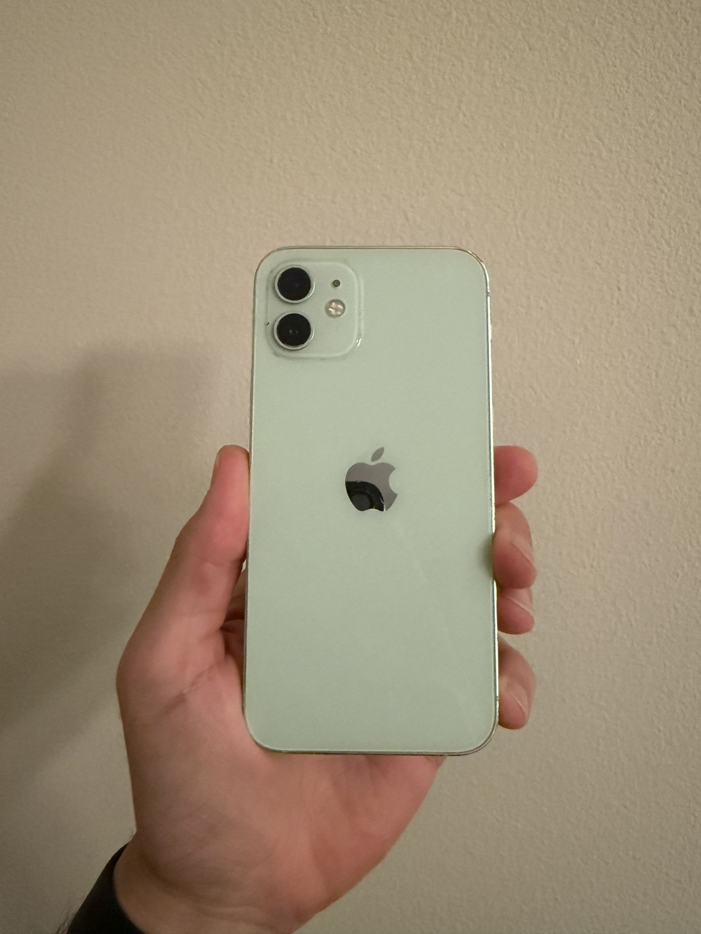 iPhone 12