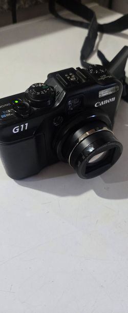 Canon G11 EXELLENT WORKING CONDITION
One battery and charger included 
Pick up in Sun Valley