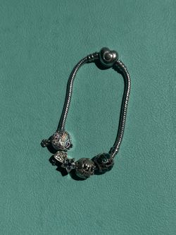 pandora bracelet