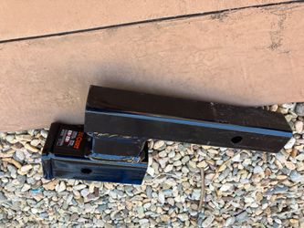 Curt 4"  Hitch Extension