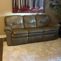Brown Leather LazyBoy Couch 