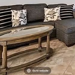 Couch With Chaise And Pull-Out Bed