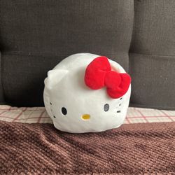 Hello Kitty Plushie