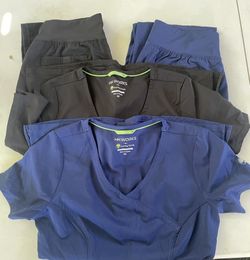 XS SCRUB SETS