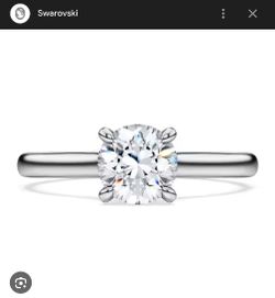 Beautiful Swarovski Ring