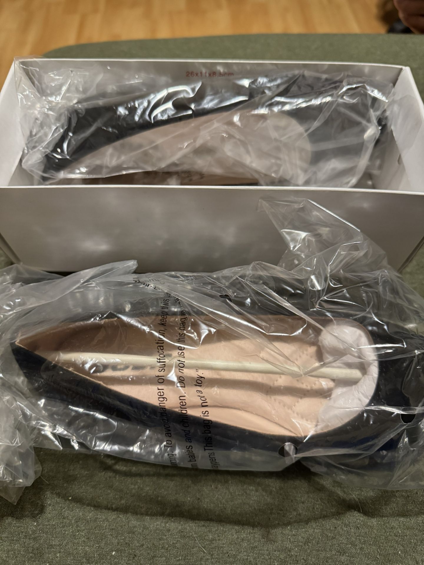 Soda Black Flats