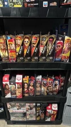 WWE FIGURES