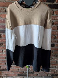 Forever 21 sweatshirt size M