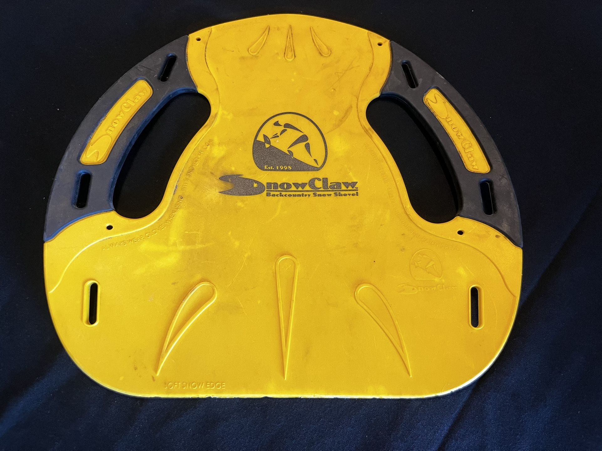 Snow Claw Snow Shovel