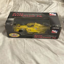 2003 Sam Hornish Jr. Dallara Indy Diecast Car 1 Of 2,000 1:18 Scale 4"H X 12"W X 5 1/2"D