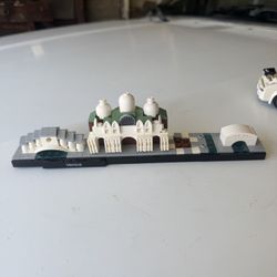 Venice Lego- Fully Built