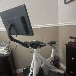 MYX Fitness Exercise Bike