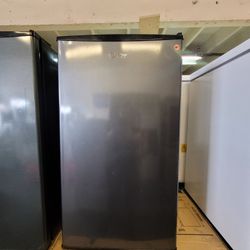 Refrigerator Midea
