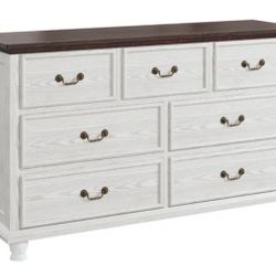 7 Drawer Dresser