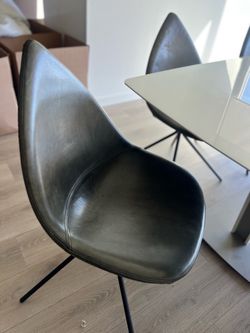 Modern Dining Set + 6 Genuine Leather BoConcept Chairs — $900 OBO