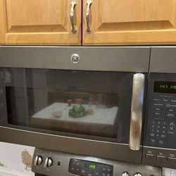 GE Profile Microwave 