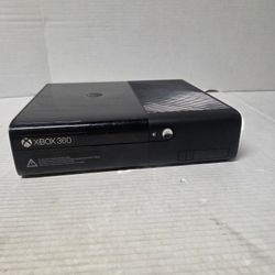 Xbox 360 No Cables Model 1538 Works Unlocked 