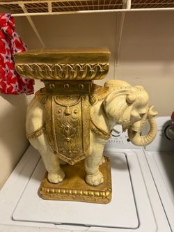 Vintage Hollywood Regency Elephant Plant Stand / Garden Stool - AS IS