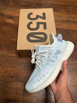 Yeezy 350 v2 Mono ice Size 8.5