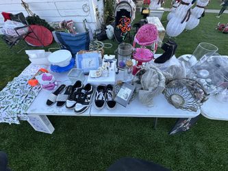 YARD SALEEE !!!! TODAY SATURDAY IN SAN BERNARDINO