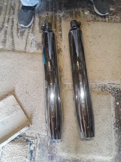 2007 Harley Davidson stock pipes