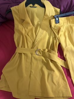 🌼Yellow Pant set/ Lindo juego de pantalon amarillo .
