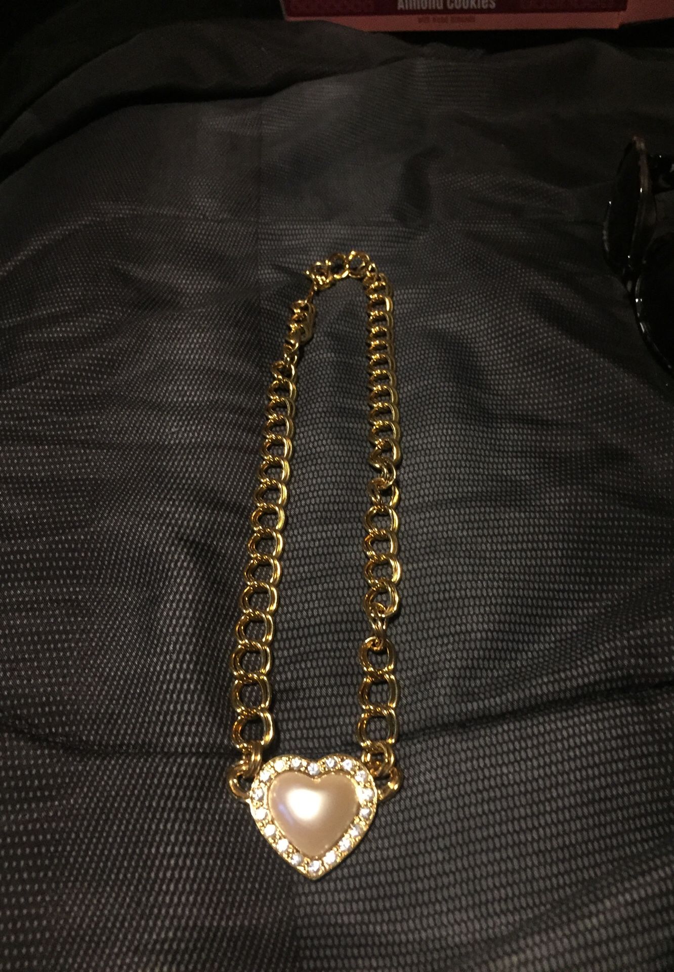Women’s necklace