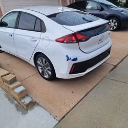 2019 Hyundai Ioniq 
