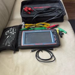 Snapon Triton D8 Scanner