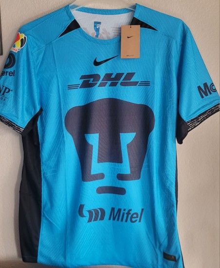 Nike Mens Pumas UNAM Home Third Jerseys Authentic Size Médium