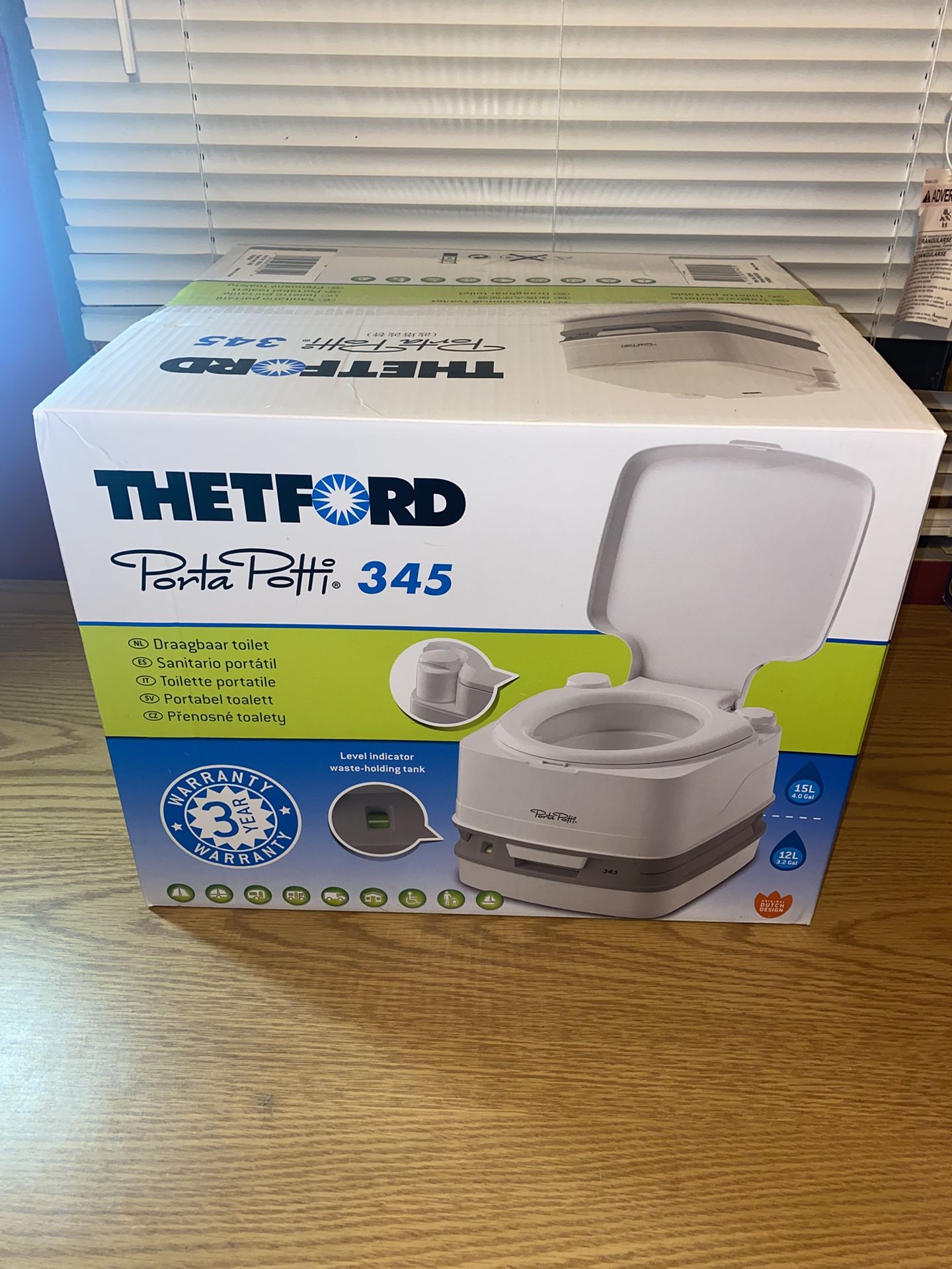 THETFORD Marine RV Porta Potti 135 NIB Camping Boating