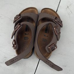 Size 7 Birkenstock Child