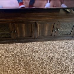 TV STAND 