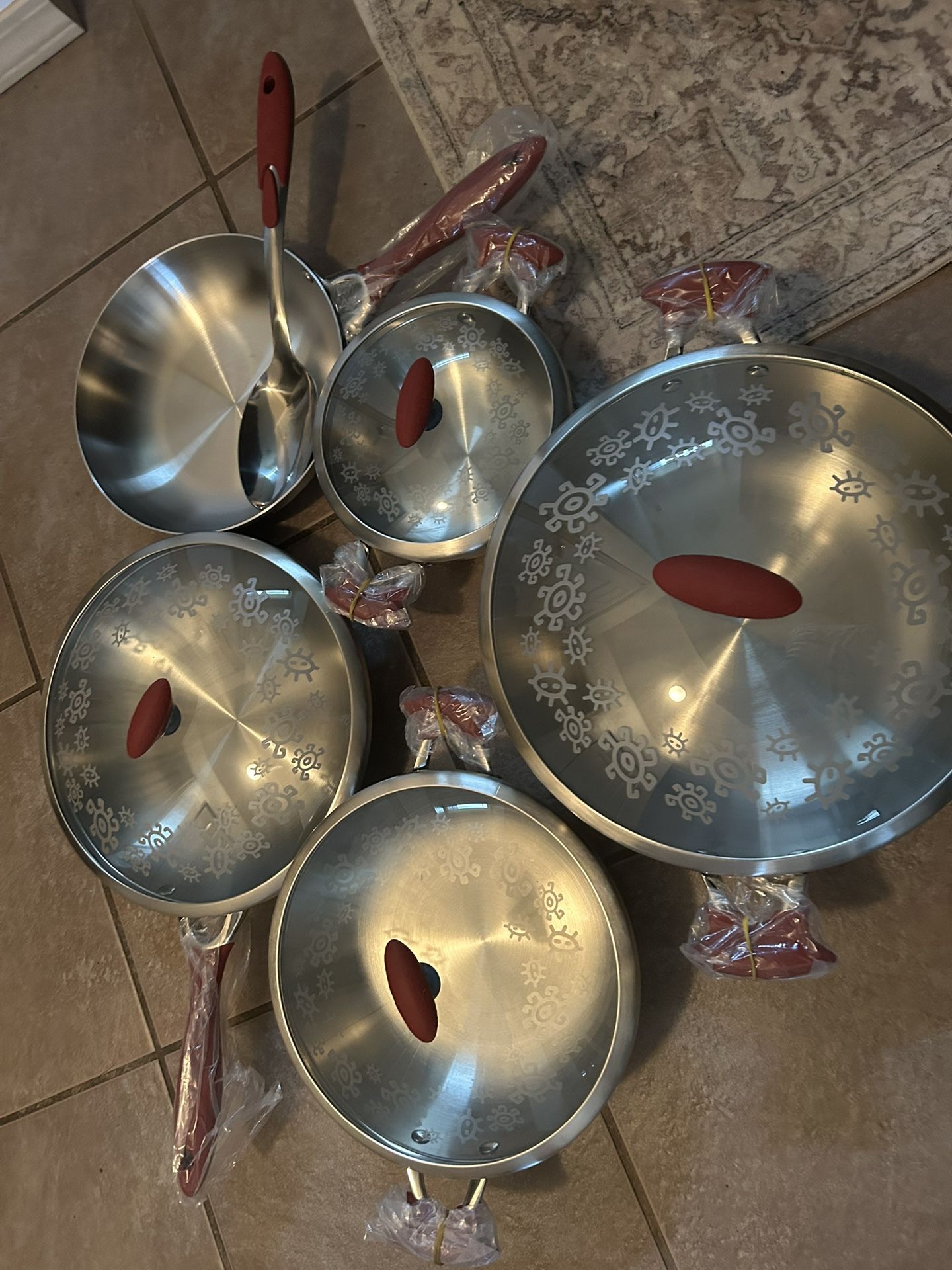 PUJOLS KITCHEN COOKWARE