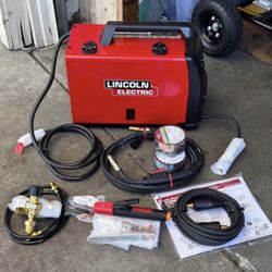 Lincoln Electric 140 Amp LE31MP Multi-Process Stick/MIG/Flux-Core/TIG, 120V, Aluminum Welder with Spool Gun sold separately 