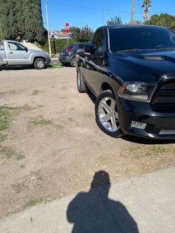 2012 RAM R/T
