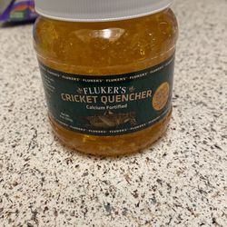 Flukers Cricket Quencher