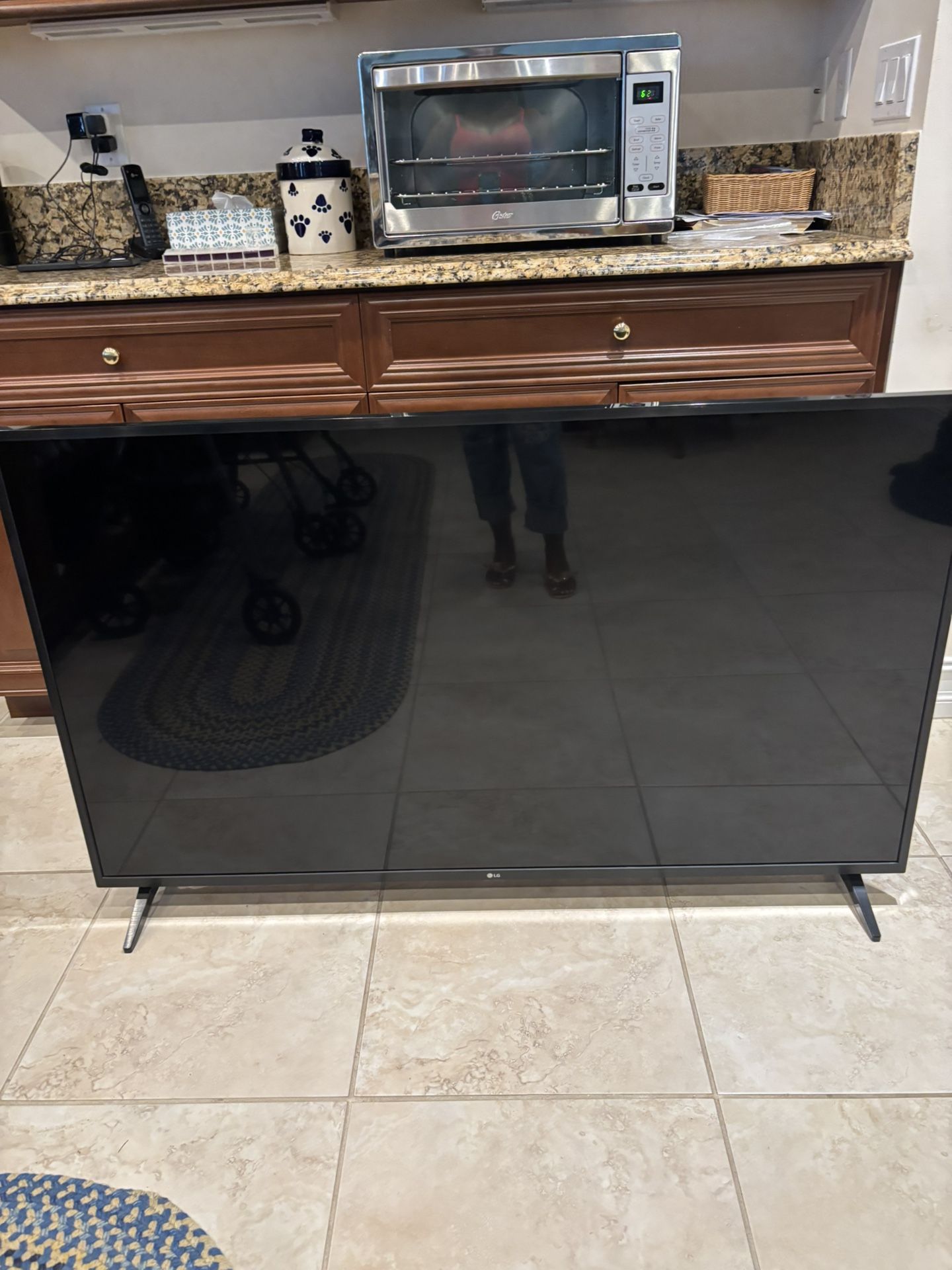 50Inch LG TV/ With Remote