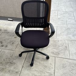 Computer Chair (7 Available)