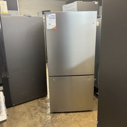 Mora - 32” Wide Bottom Freezer Counter Depth Stainless Steel Refrigerator 