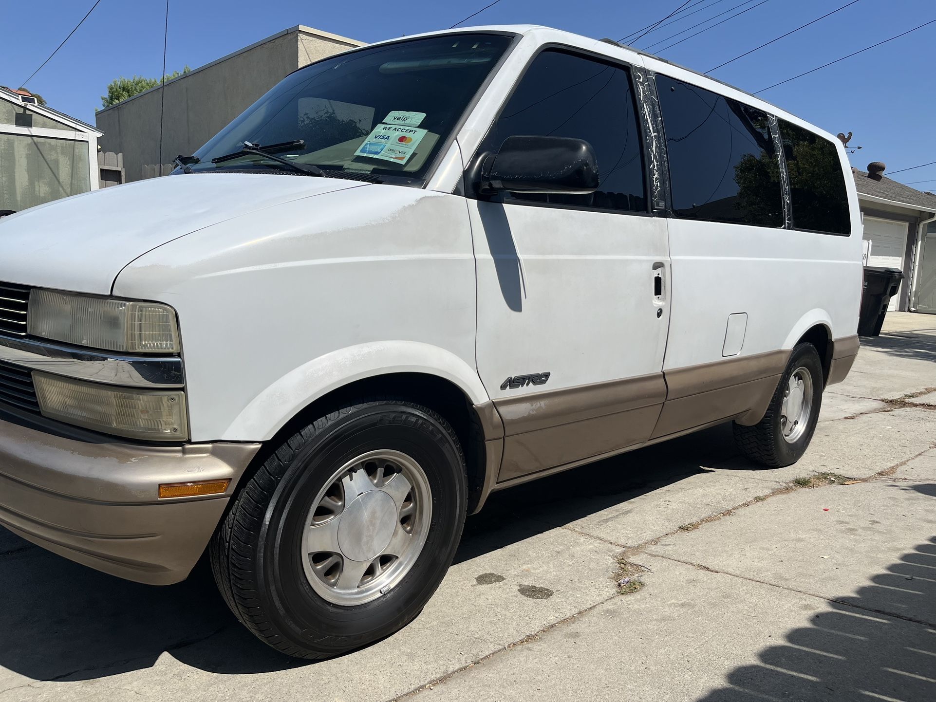 1999 Chevrolet Astro Van
