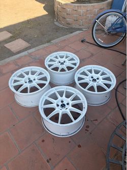 White wheels (set of 4)
