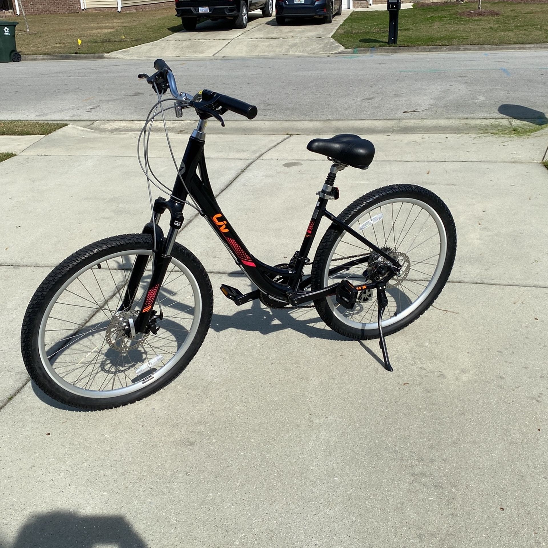 LIV woman’s Mountain Bike , Black