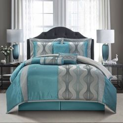 7pc Comforter Set 