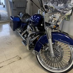 2006 Road King Custom 