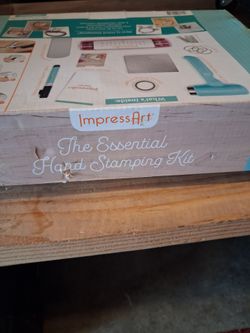 Impressartts essential.